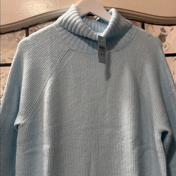 Ann Taylor Sky Blue Long Sleeve Dress - Picture 6 of 8